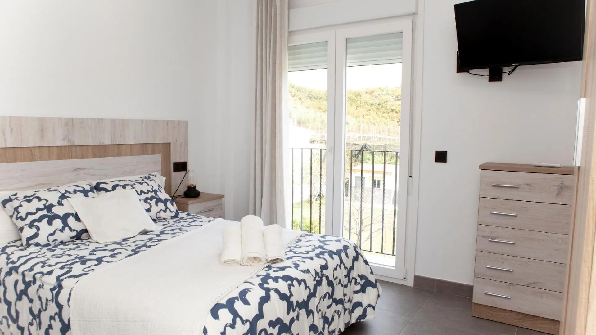 Apartamentos El Chorrilllo Almayate Bajo 0*,  Spain